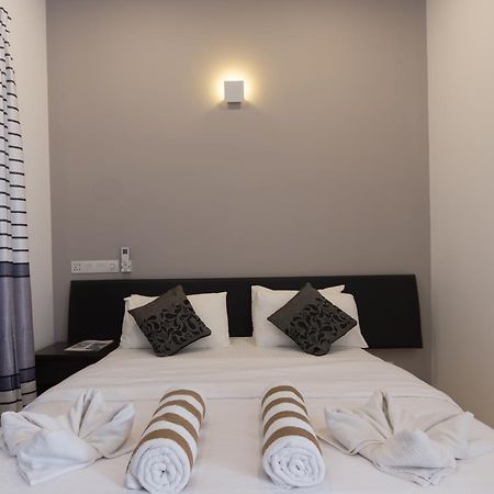 Beach Residence Ukulhas Island Bagian luar foto