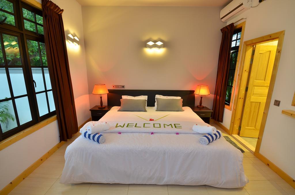 Beach Residence Ukulhas Island Bagian luar foto